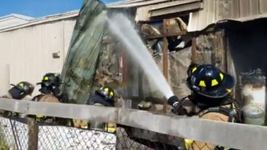 Dog dies in mobile home fire on Tucson's south side